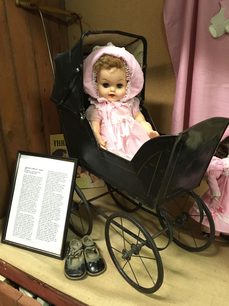 Child's Doll Carriage